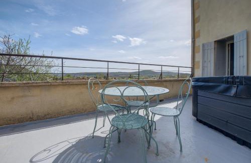 Saint-Cyprien Casa | Le Prieuré "Péridoors" - Élégance, Histoire & Jacuzzi