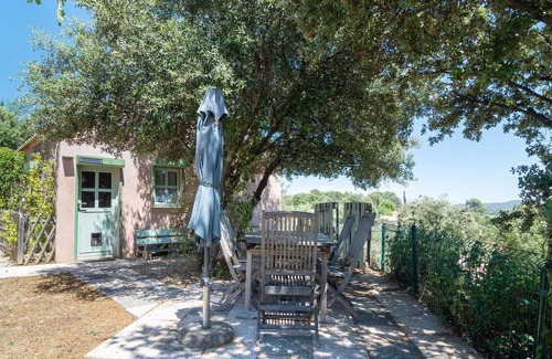 Montfort-sur-Argens Casa | Le Ptit Paradis - Tres Habitaciones Casa, Capacidad 5