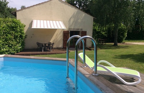 Sonnac Cabaña | Le Puits, hermosa cabaña de piedra con piscina privada para uso exclusivo.