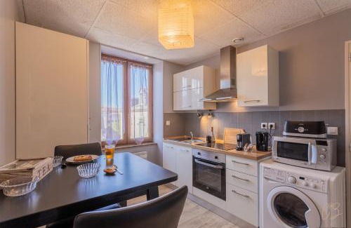 Bourgoin-Jallieu Apartamento | Le République-Gare-Centre ville
