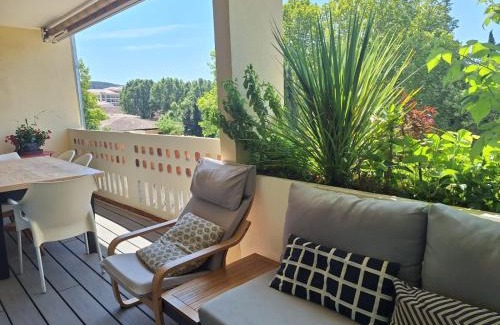 Couronne Urbaine Apartamento | Le Rambot - appartement de charme avec grande terrasse parking centre ville - proche Bellegarde
