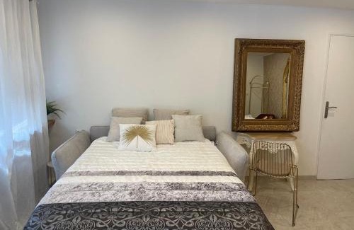Krutenau Apartamento | Le Reflet de Senin
