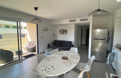 Saint-Mandrier-sur-Mer Apartamento | Le Refuge du Plongeur - New & Cosy Apartment