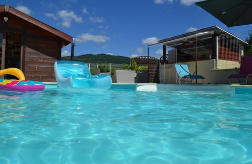 Mesvres Casa | Le Refuge de Jules - MESVRES