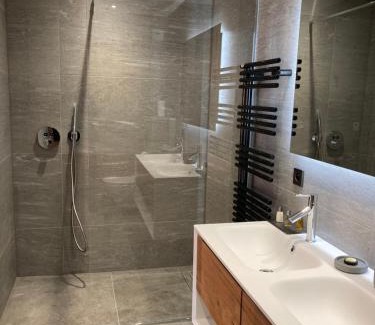 Vaujany Chalet De Esquí | Le Refuge des Sens chalet Sérénité