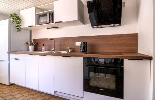 La Celle-sous-Gouzon Casa | Le Refuge - Maison spacieuse pour familles et professionnels - Proche Puy-du-F ou