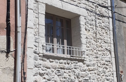 Mireval Casa | Le repaire du Gabian, quiet village house, 5km from the sea