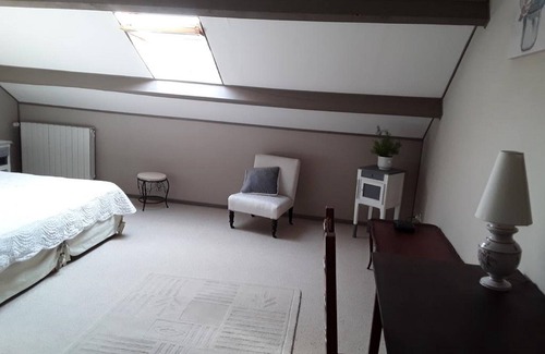 Tour-en-Sologne Casa | Le Repos-Dúplex-Baño Privado-Confortable-Vista al Jardín