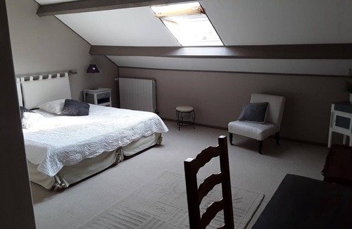 Tour-en-Sologne Casa | Le Repos-Dúplex-Baño Privado-Confortable-Vista al Jardín