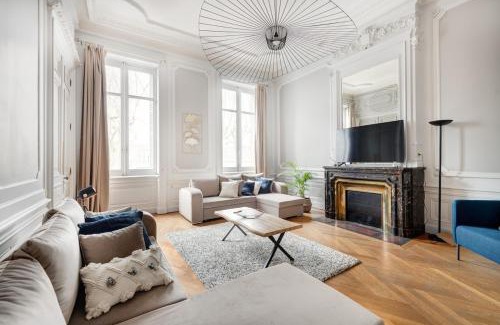 Moliere - Edgard Quinet Apartamento | Le Rhône Haussmannien, Luxueux spacieux et raffiné au cœur de Lyon 6e vue Rhône