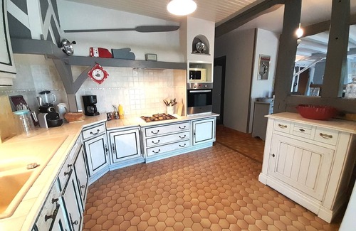 Buzancais Casa | Le Rio Clopet- large house-11 pers-SPA-garden