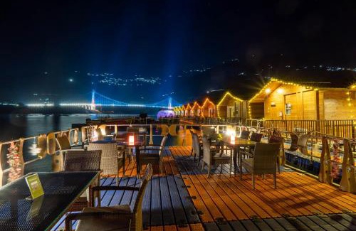 Chamiyala Hotel | Le ROI Floating Huts & Eco Rooms Tehri
