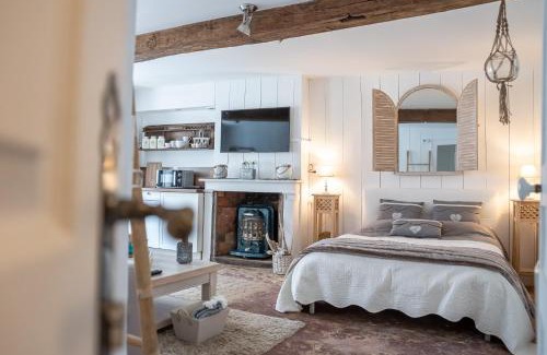 Enclos Apartamento | LE ROMANTICA - Les Suites Romantiques Honfleur