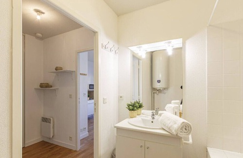 Laval Apartamento | Studio en résidence proche gare de Laval