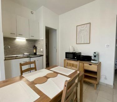 La Suze-sur-Sarthe Apartamento | Le Scandinave Gare Riviere 4p Reve au Mans