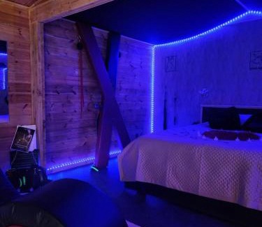 Saint-Aigulin Chalet De Esquí | LE SECRET LOVE ROOM