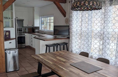 Dunham Chalet De Esquí | Le Selby – Comfort, Waterfront & Stunning View