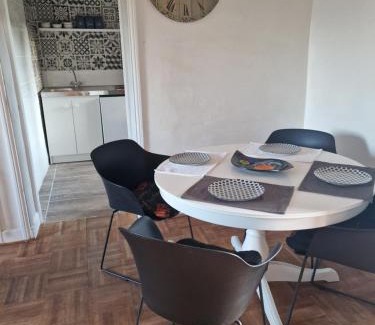 Aubusson-dʼAuvergne Apartamento | LE SENS DE LA FAMILLE