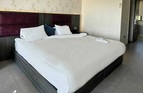 Batroun Apartamento | Le Six Resort Hotel
