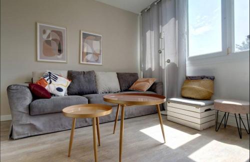 Aiguerelles Apartamento | LE SMILE - 3 bedrooms - 8pers - Parking - Centre Gare