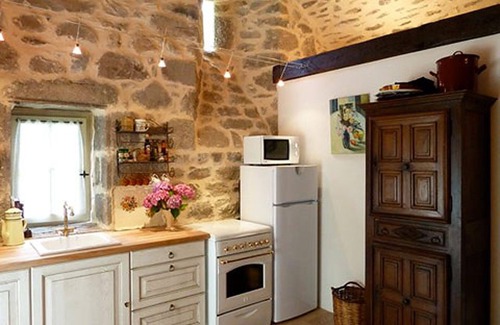 Entraygues-sur-Truyere Cabaña | Estudio: Encantadora casa de campo en Aveyron en el corazón del Valle del Lot
