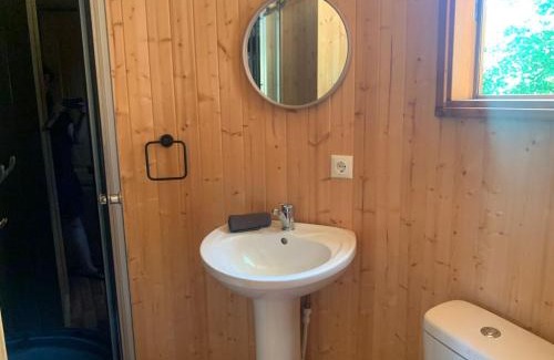Roye Chalet De Esquí | Le Tanin - Cabane pour 2, terrasse partagée, pêche & nature au top