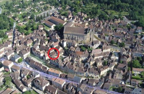 Saint-Cyprien Casa | LE TERME maison en pierre dans village tous commerces au coeur du Périgord proche Sarlat et rivière Dordogne