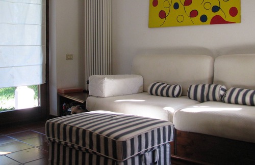 Galbiate Villa | Villa adosada En Morada de Lujo