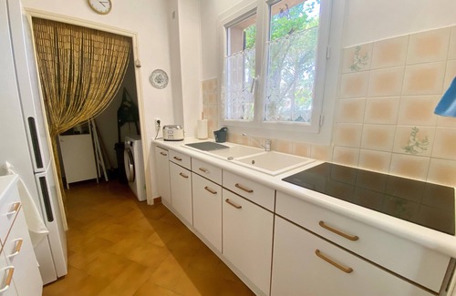 Vaison-la-Romaine Apartamento | Le Théos - Ground floor apartment with garden in Vaison-La-Romaine