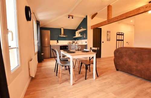Auvers-sur-Oise Apartamento | Centro histórico de Auvers-sur-Oise-2do piso