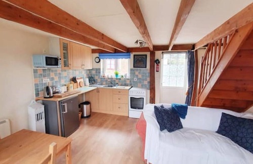 Boffles Apartamento | Le Tournesol - Charming 1 bedroom French Cottage