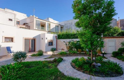 Manduria Casa | Le Tre Zie - Franca & Carlotta