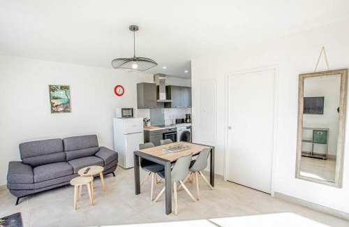Les Mathes Casa | LE VAISSEAU Maison avec piscine/parking/wifi/plages 5kms