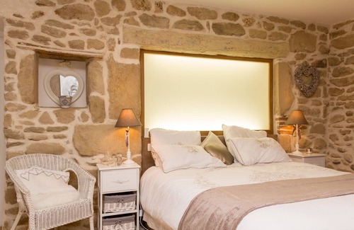Chatte Cama Y Desayuno | Le Val Des Sens
