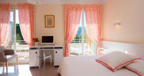 Greoux-les-Bains Hotel | Le Verdon