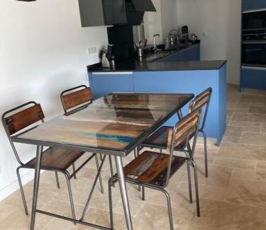Sainte-Marie-de-Re Casa | Le vieux chai