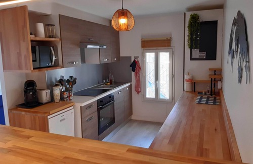 La Roche-Chalais Apartamento | ★ Le Zen Scandi in the center of town ★ Free parking ★