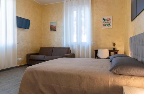 Milan Apartamento | Leader Apartment 1 - Monzino - Hockey MSG Arena - Linate -