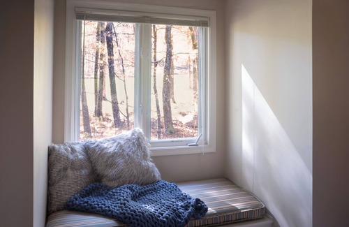 Chestnut Springs Casa | Serenity Summit Springtime - Your Family Retreat!