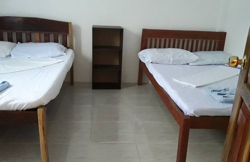 Catangnan Apartamento | LeahChris 2BR Apartment