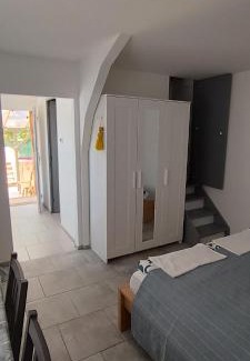 Oroszlany Casa | Lebegő Falu Vendégház