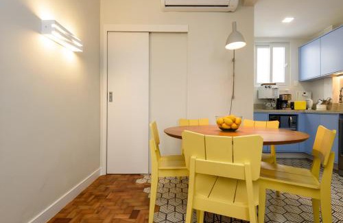 Leblon Apartamento | Leblon, muito aconchegante na José Linhares - BestHostRio