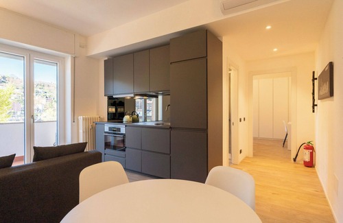 Lecco Apartamento | Lecco Lakefront Retreat
