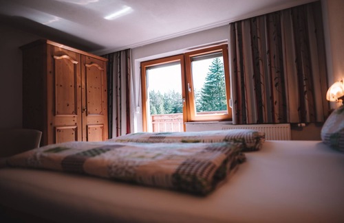 Bach Apartamento | Lechtal - Living in a TOP LOCATION in the Superior Apartment TIROL for 2-3 people