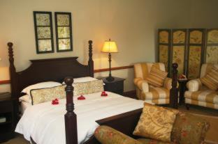 Paterson Cabina | Leeuwenbosch Shearers Lodge - Amakhala Game Reserve