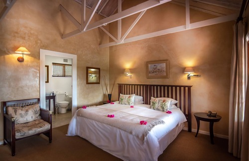 Paterson Cabina | Leeuwenbosch Shearers Lodge