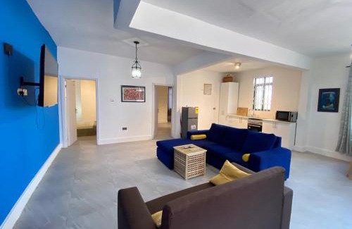Madina Apartamento | Legacy Court