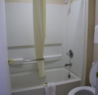 Cookeville Hotel | Legacy Inn - Cookeville