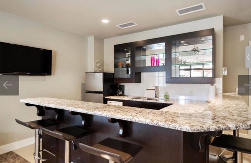 Sicamous Condominio | Legacy on Mara Lake/ Private Sandy Beach/Boatslip