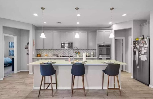 San Tan Valley Casa | Legacy Sports/Bell Bank Park get away with pool